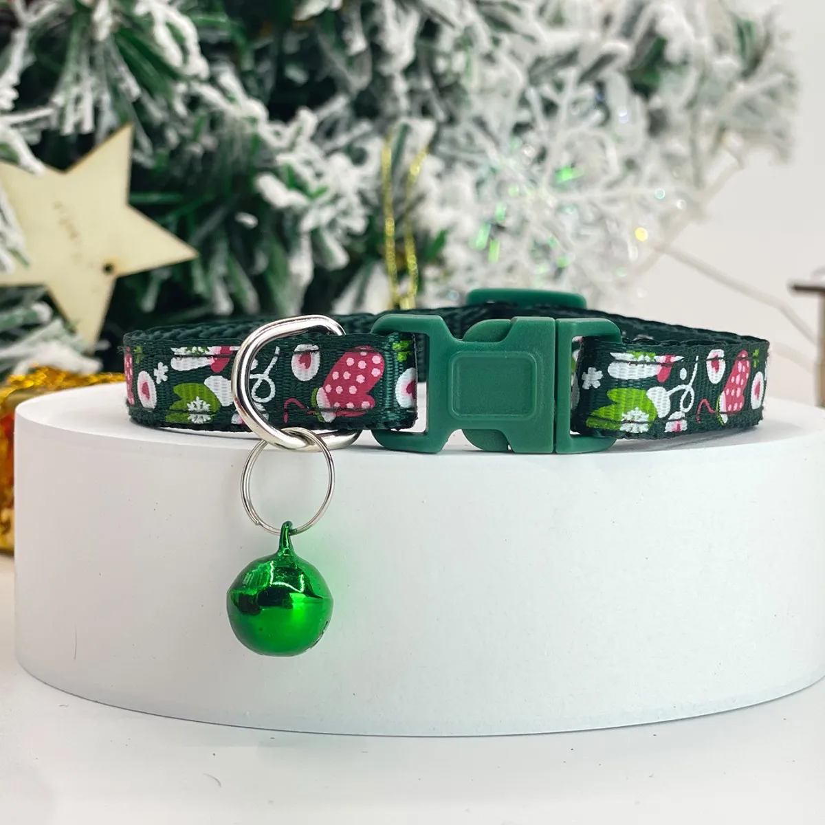 

Рождественский ошейник для маленьких собак и кошек с колокольчиком, праздничное рождественское украшение, подарок, ожерелье с котом, галстук-бабочка для собаки, костюм для вечеринки
