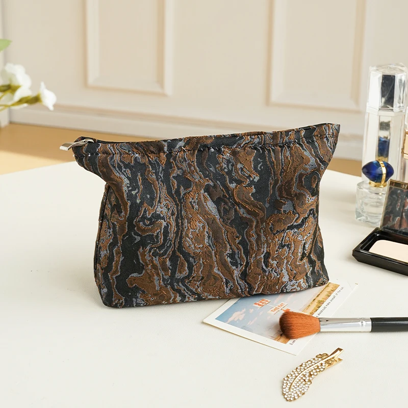 Floral Retro Continuous Flow Pattern Zipper Makeup Bag, Large Capacity, Fashionable Women's Toiletry Bag, Casual Storage Bag