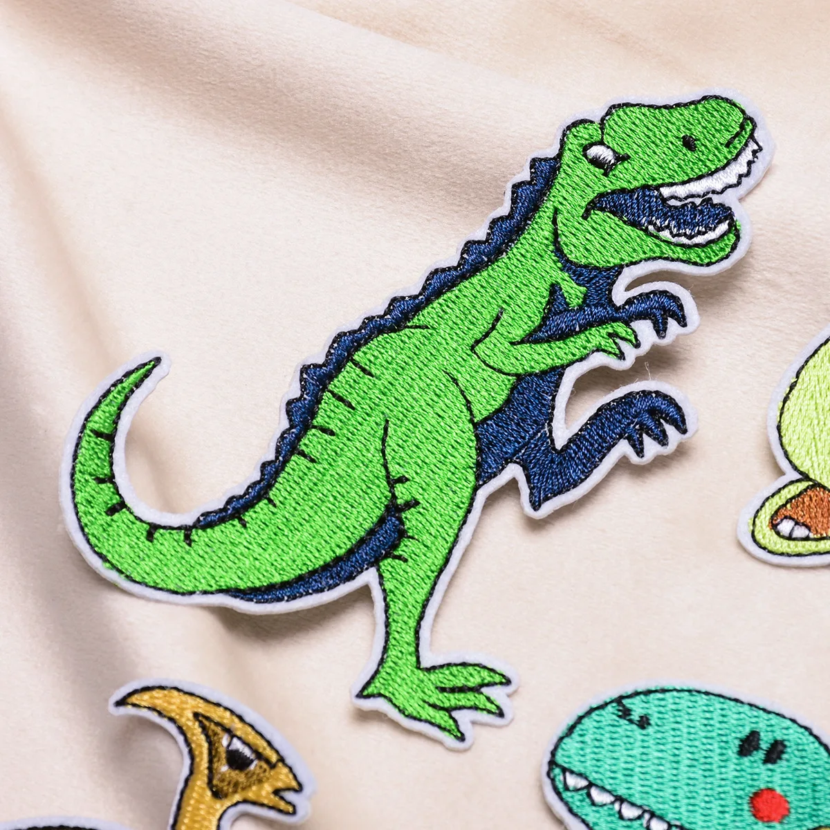 Iron On Patches For Clothing Jurassic Park Sticker Fabric Dinosaur Stripes For Jeans Jacket Backpack Badge Embroidery On Clothes