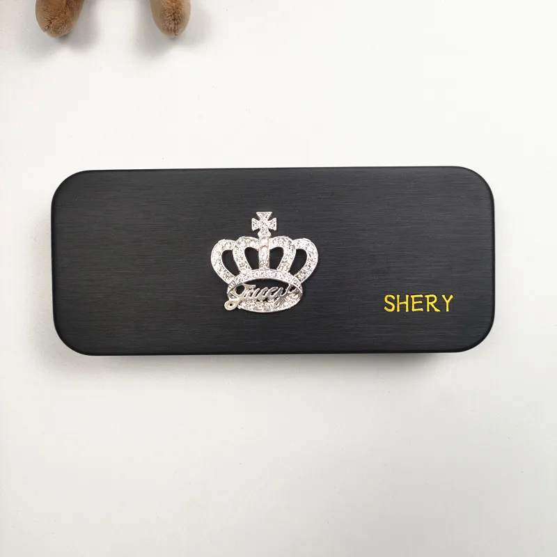 

Set with diamonds Crown pattern Women Steel Leather Portable Hard Reading Glasses Box Eyeglass Case Spectacle Cases Girl Gift B1