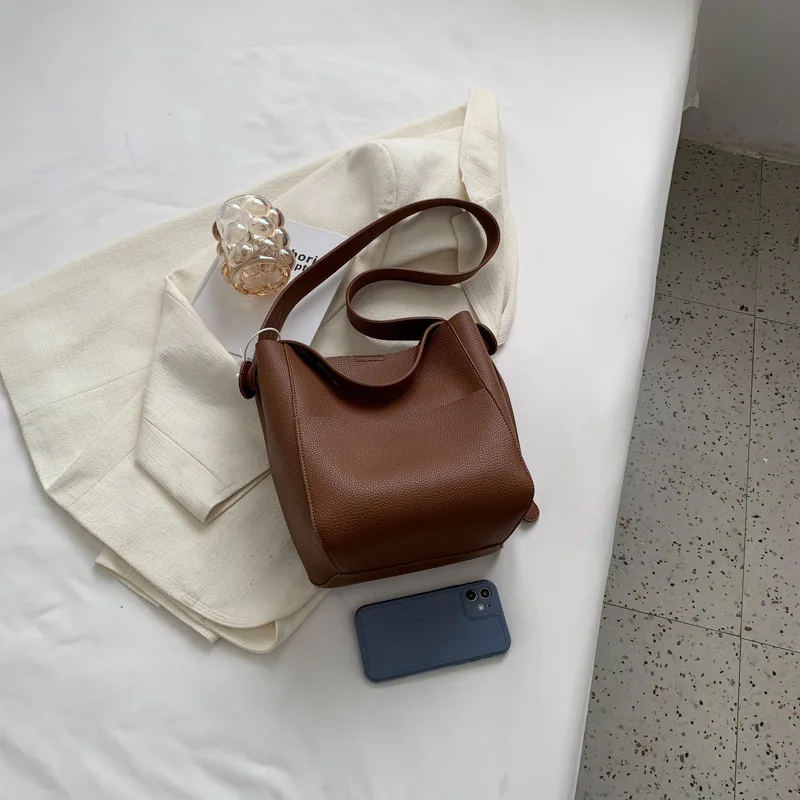 Bucket Shoulder Side Bags For Women 2024 Female Designers Trend Small Leather Crossbody Bag Purses And Handbags image 4