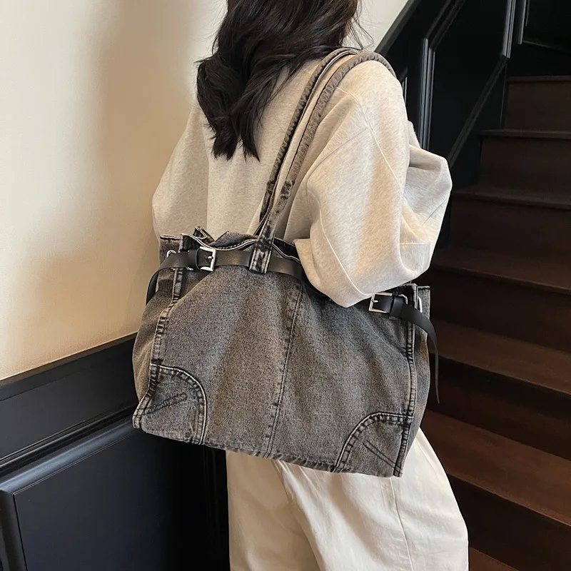 

Distressed Denim Tote Bag Women Vintage Washed Shoulder Bag Large Capacity Handbag High Quality Casual Boho Chic Purse