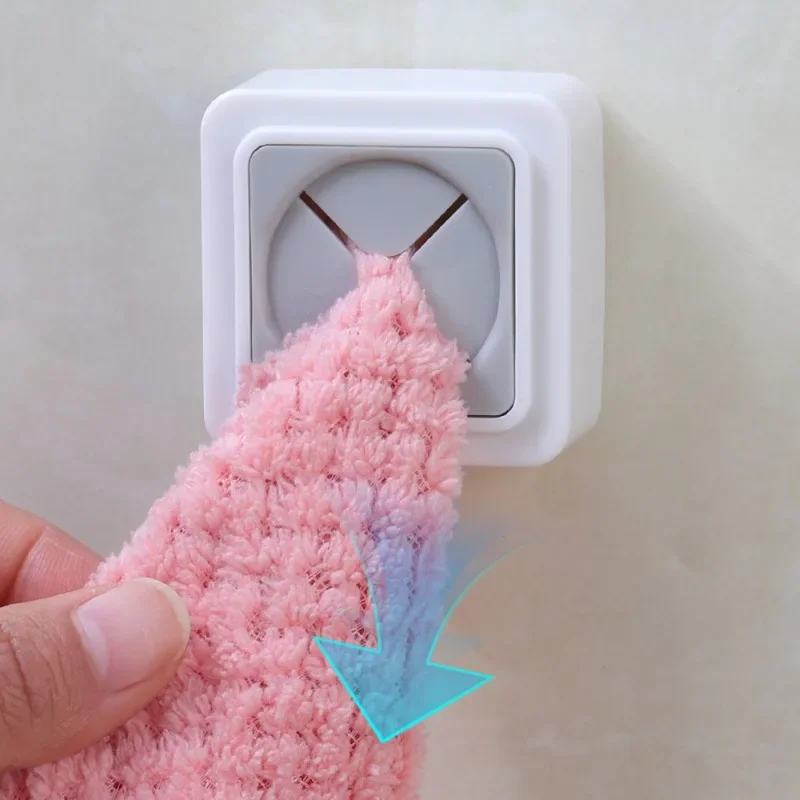 Auto-adesivo Toalha Plug Holder, Punch Free Towel Racks, Wall Mounted Storage, Kitchen Dishcloth Clips, Novo