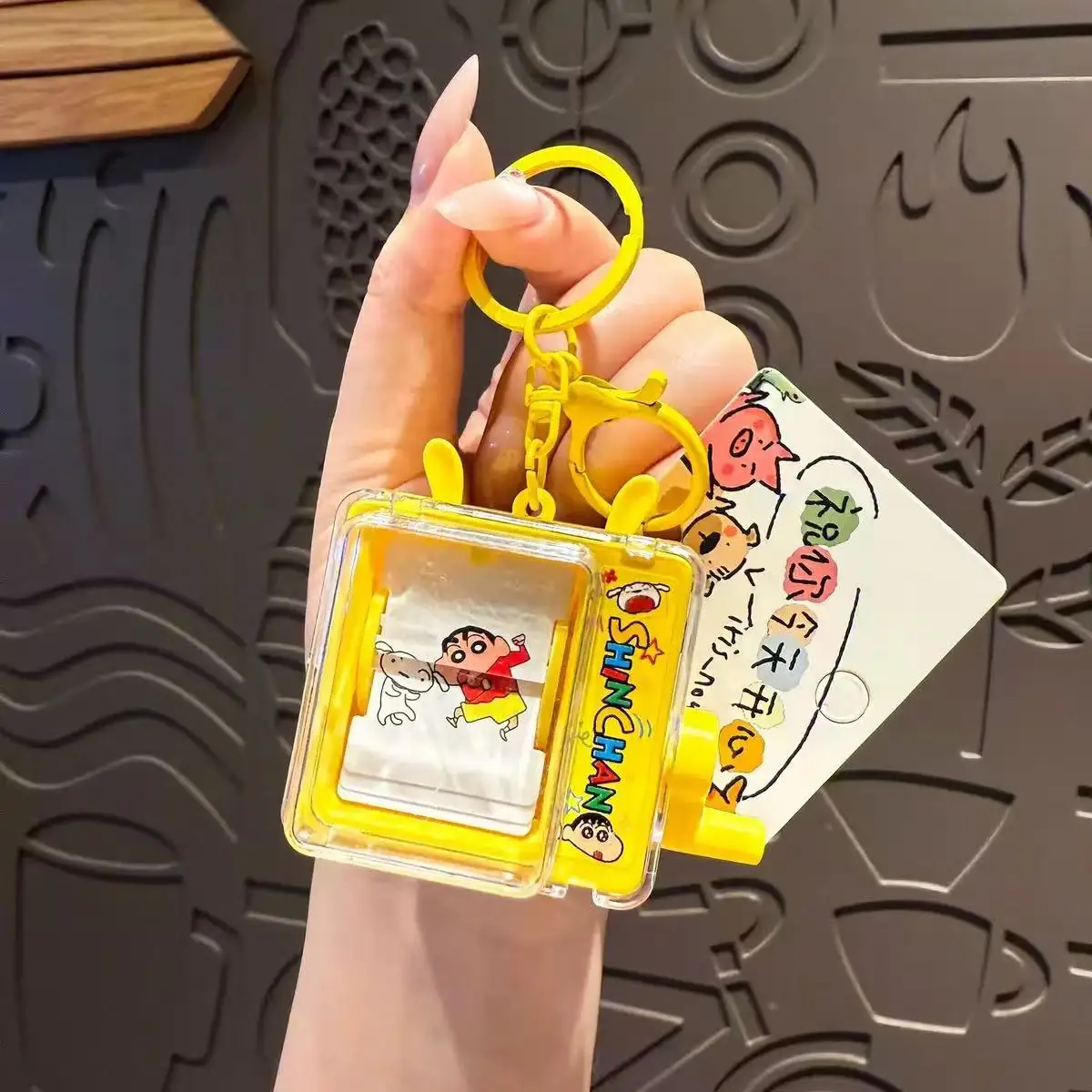 Crayon Shin‑chan Hand Crank Flip Animation Keychain Decor Ornament Interesting Present For Friend
