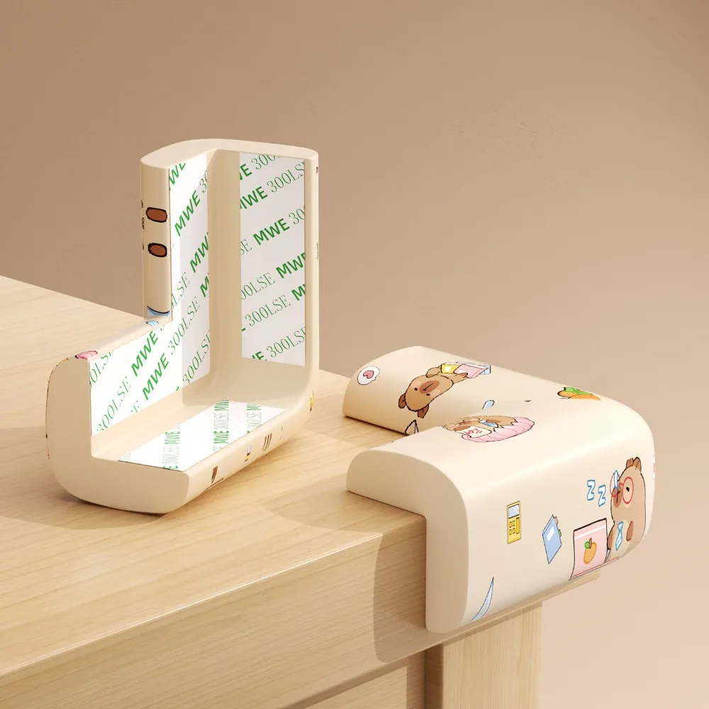 4 Buah Pelindung Tepi Meja Pola Kartun Sudut Pengaman Lembut Anti Tabrakan Bantalan Busa Tebal Perekat Diri untuk Anak-anak