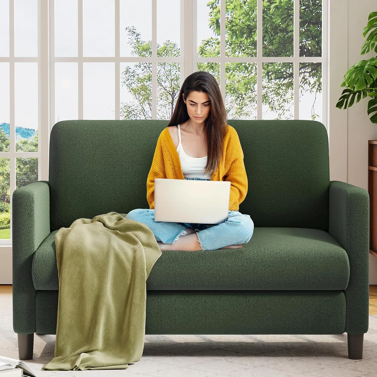 Loveseat, 51