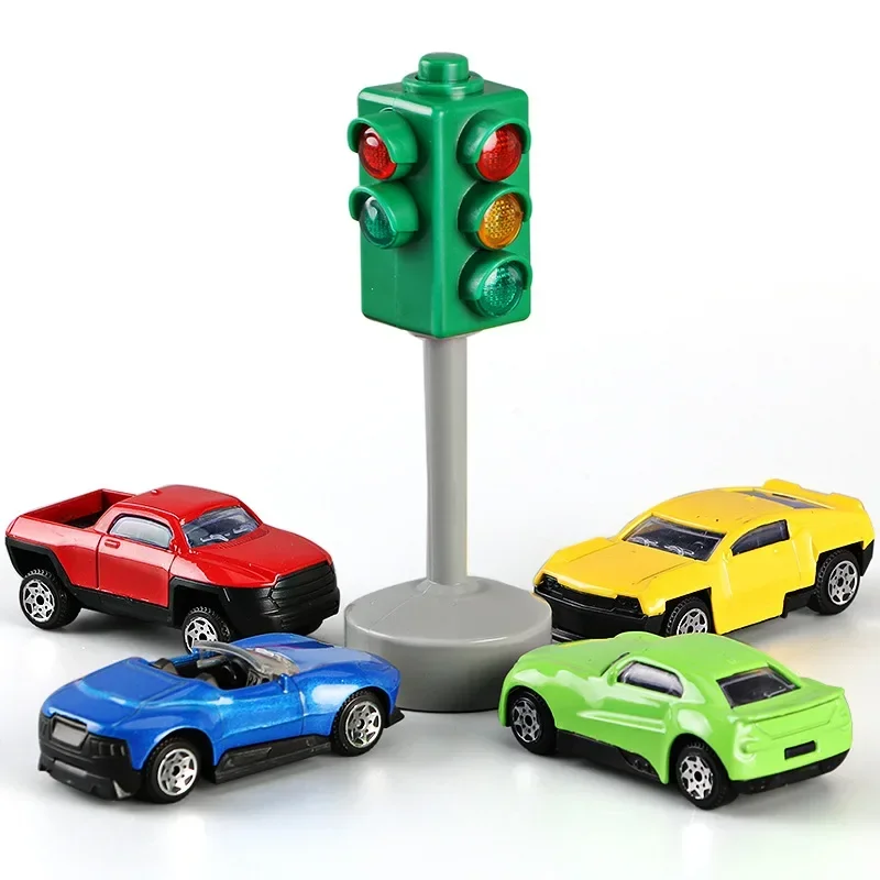 [Funny] 5pcs/set Family traffic safety education toy traffic lights car toy collection model red green light lamp kids baby gift