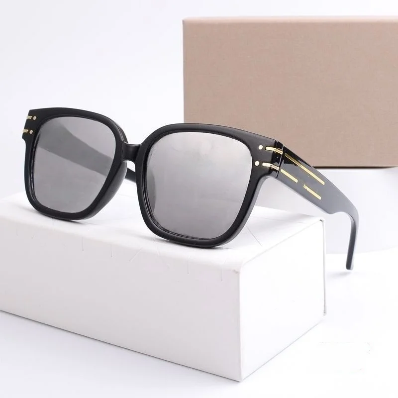 

Summer Hot Selling Stylish Retro Square Sunglasses Unisex Large Frame UV400 Sunglasses Suitable for Outdoor Driving and Travel