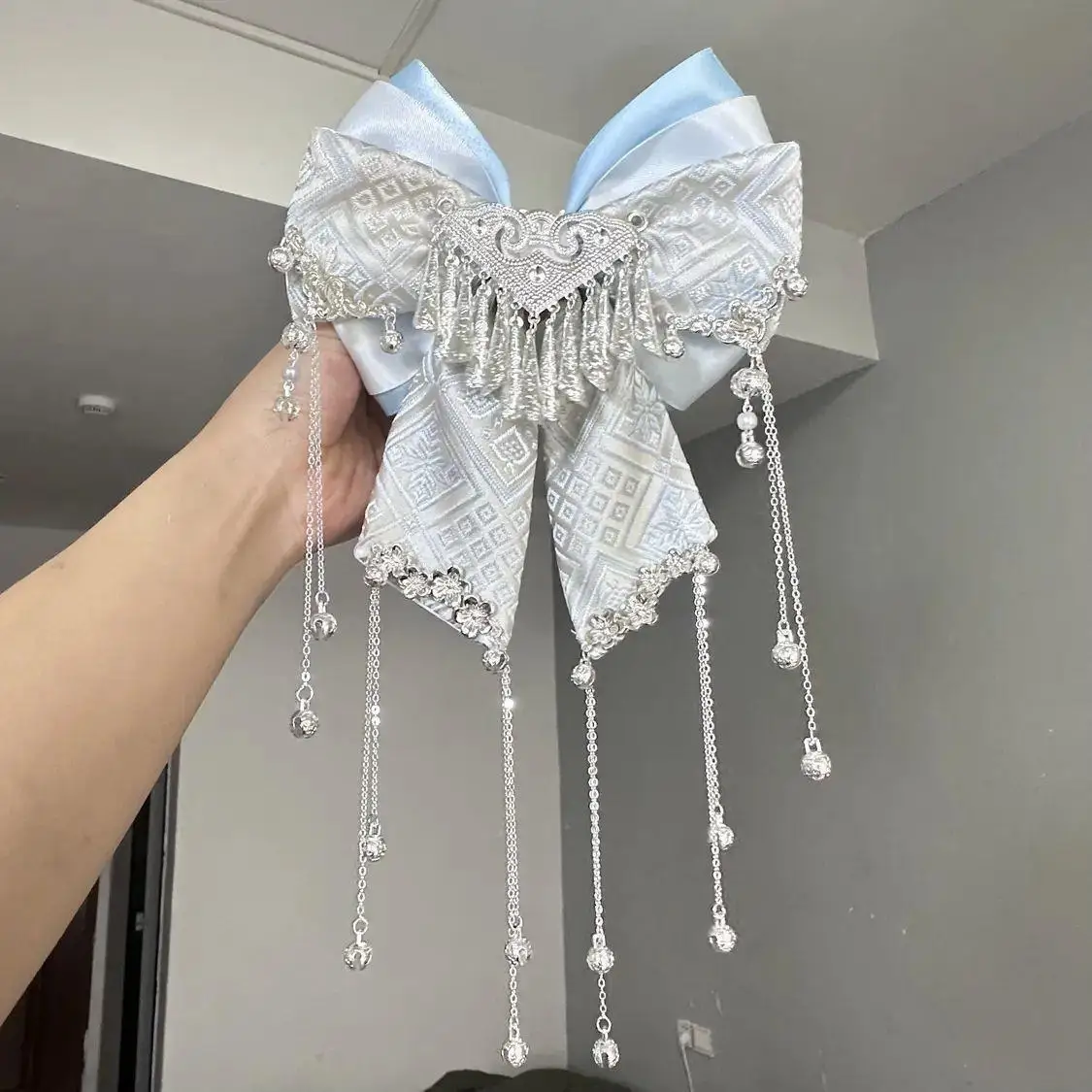 presilha-de-cabelo-artesanal-com-laco-borboleta-da-etnia-guangxi-com-mola-acessorio-de-cabelo-diy-de-puro-artesanato-com-de
