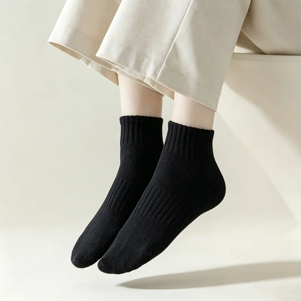 10PCS Men's Cotton Socks, Sports Casual Black and White Color, High Elastic Tube Design, Business Casual Socks