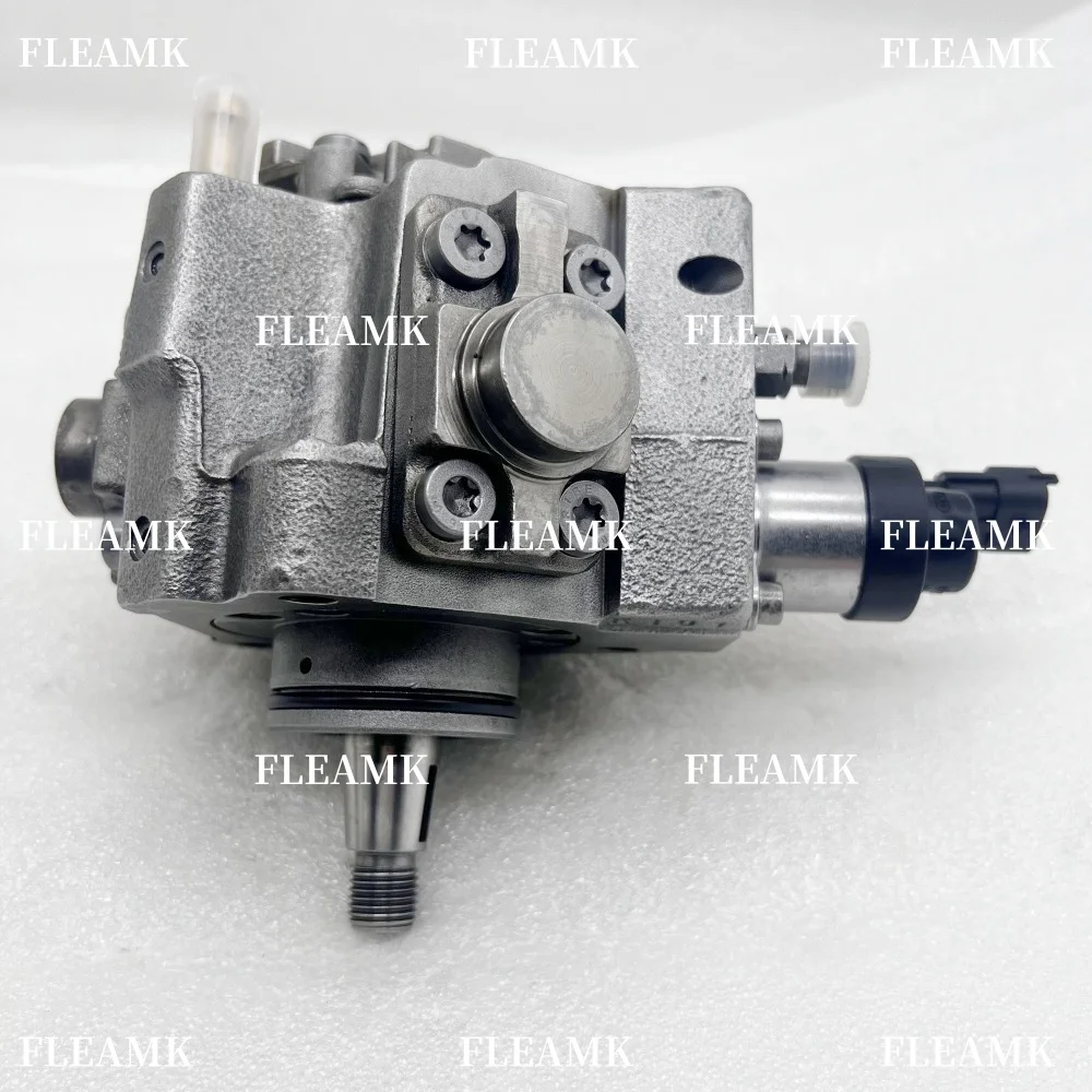 High Quality Diesel Common Rail Fuel Injection Pump 0445020070 6271-71-1110