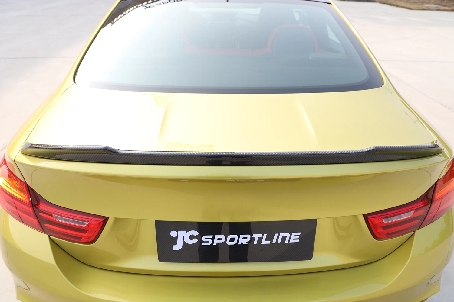 For BMW F82 M4 Coupe 2015 - 2018 Carbon Fiber Rear Trunk Lip Spoiler Wing