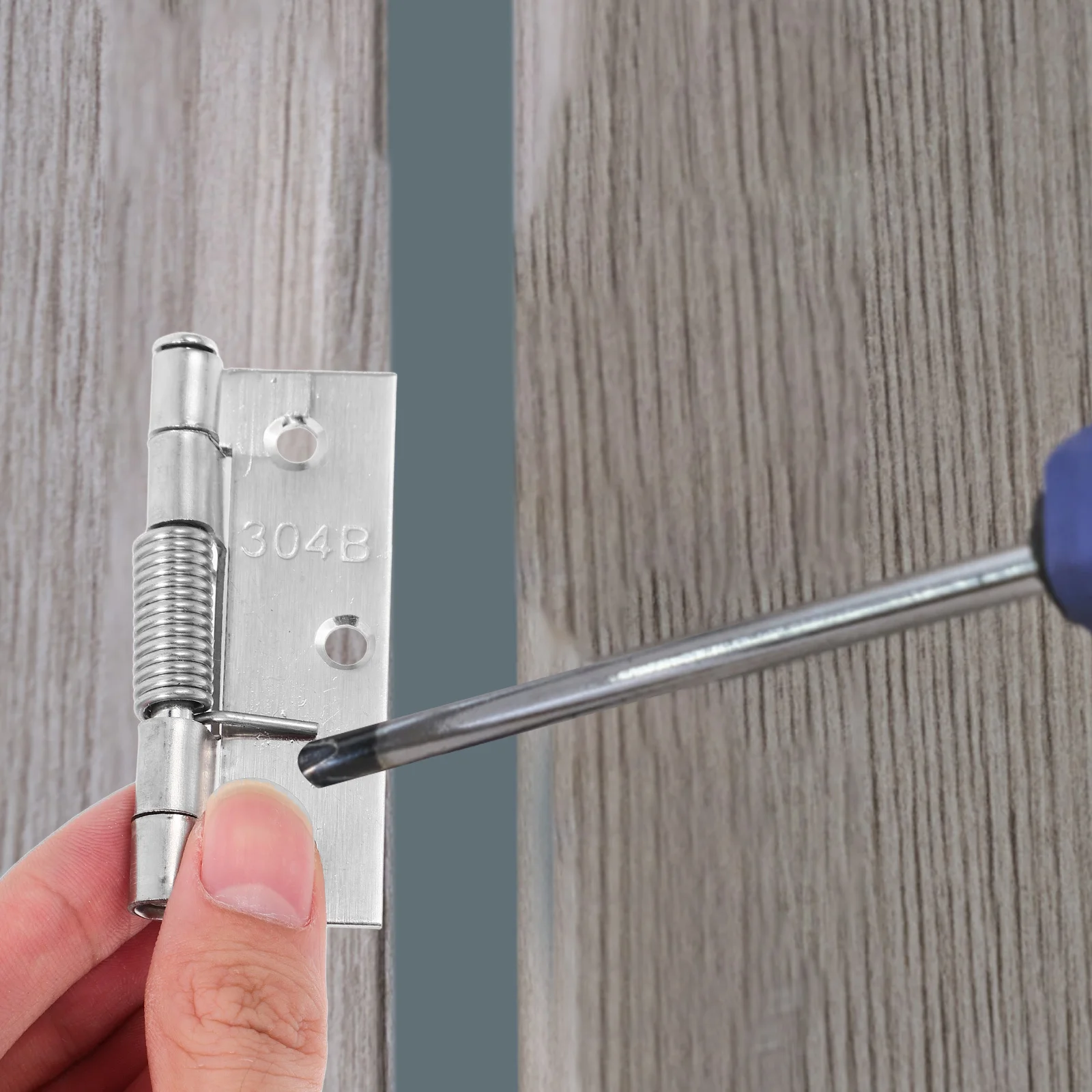 

2pcs Self Closing Door Hinges Heavy Duty Spring Loaded For Bathroom Basement Laundry Room Exterior Metal Hinge Automatic Mute