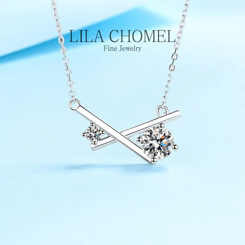 

Luxury Platinum Pt950 Necklace Cross style 1ct Moissanite Diamond D color vvs1 for Women Pendant daily wear Fine girls Jewelry