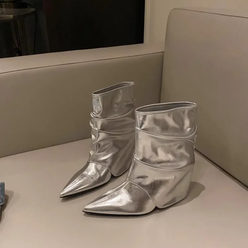 

Winter New High-heeled Cotton Boots Women's Fashion Pointy Set Feet Soft Sole Anti-slip Wear-resistant Short Boots