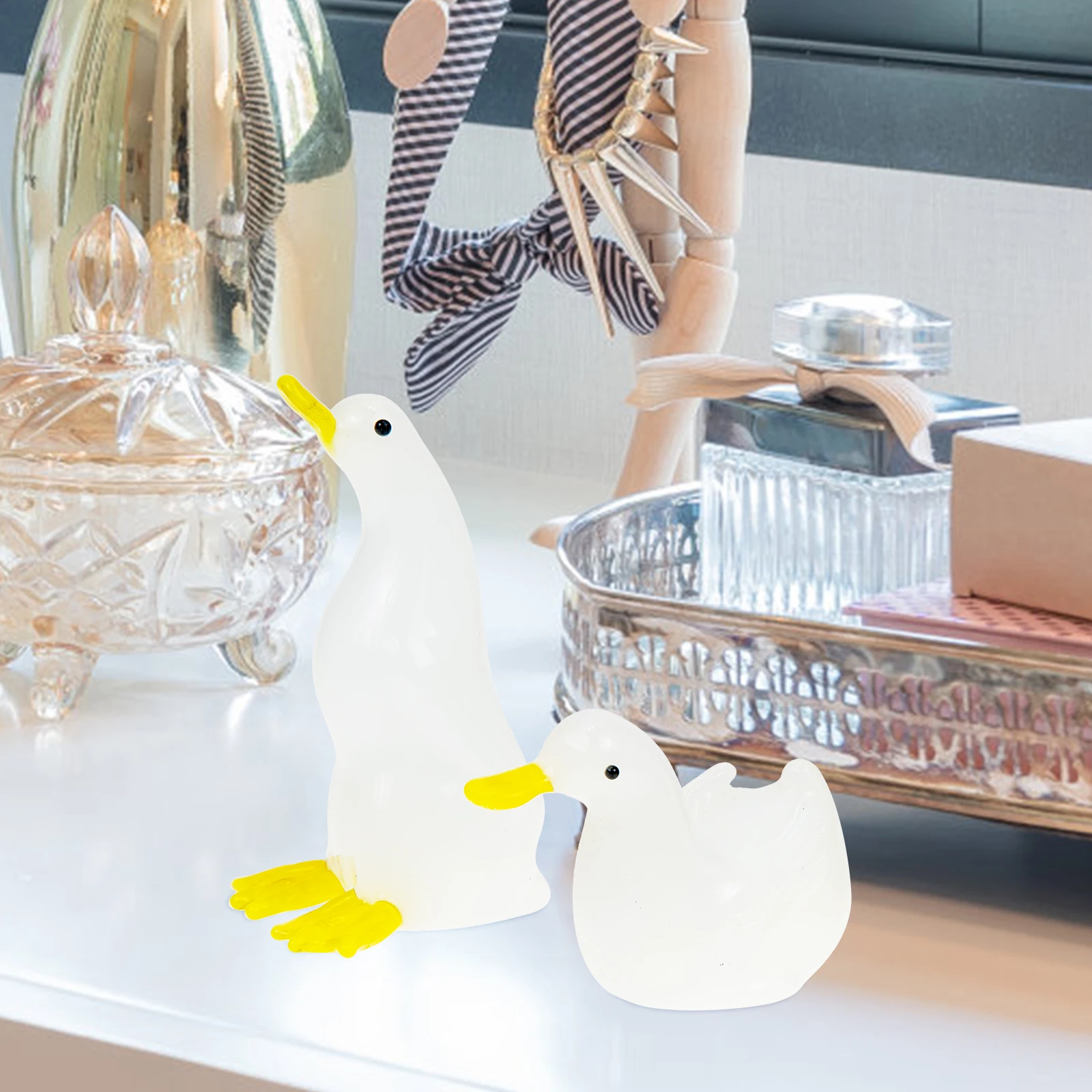 

2 Pcs Crystal Swan Duck Figurines Realistic Decor Aesthetic Animal Statue for Home Garden Party Car Office Table