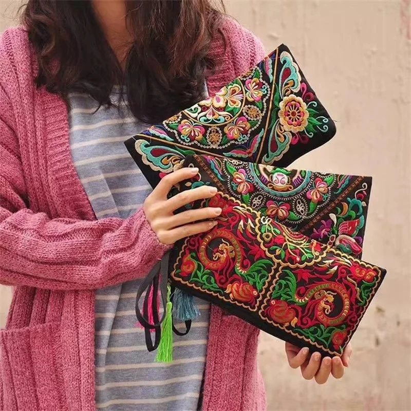 Bolso de mano con borlas para mujer, cartera de mano con diseño étnico, nacional, Retro, mariposa, flor, bordada, solapa pequeña, oferta de verano