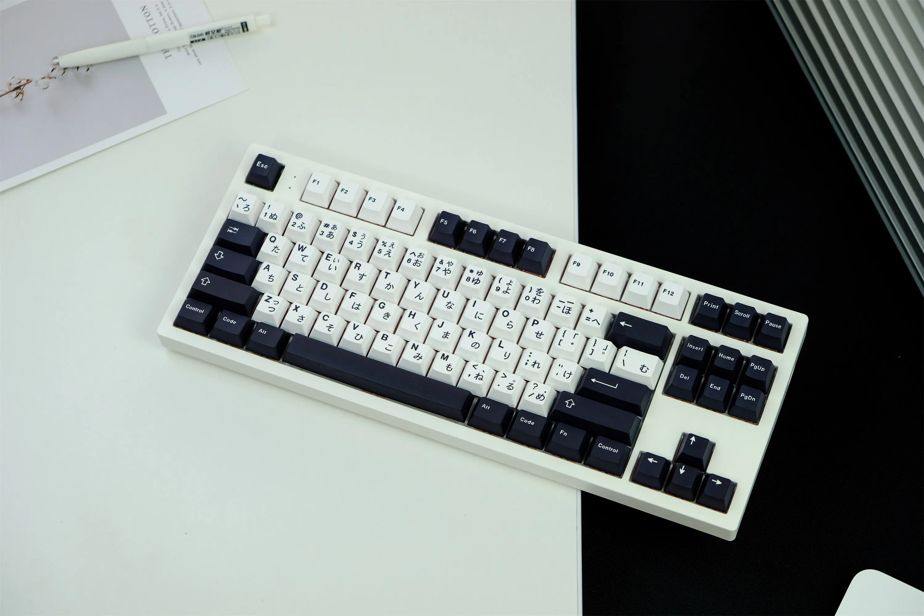 GMK Black White Japanese Keycaps 129 Keys PBT Keycaps Cherry Profile DYE-SUB Personalized GMK Keycaps For Mechanical Keyboard