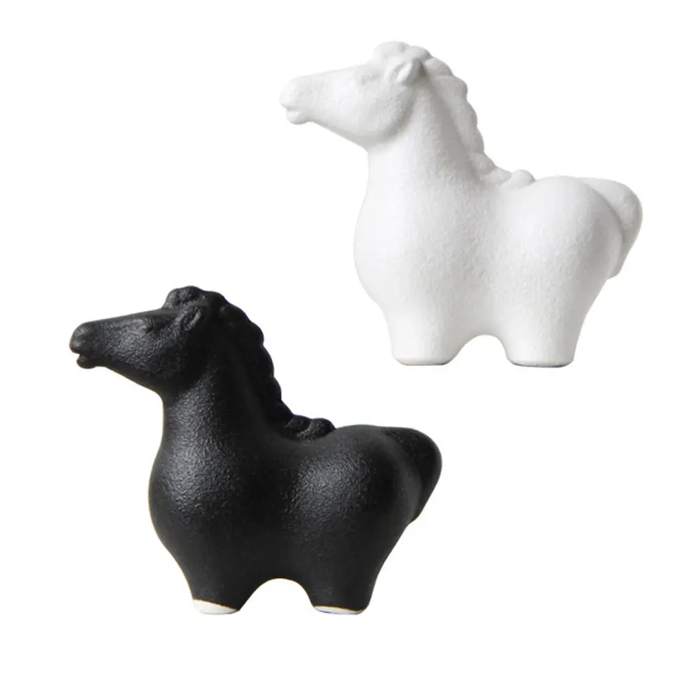 

Ceramic Horse Figurine Decorative Statues Craft Decoration Lovers Running Animal Wedding