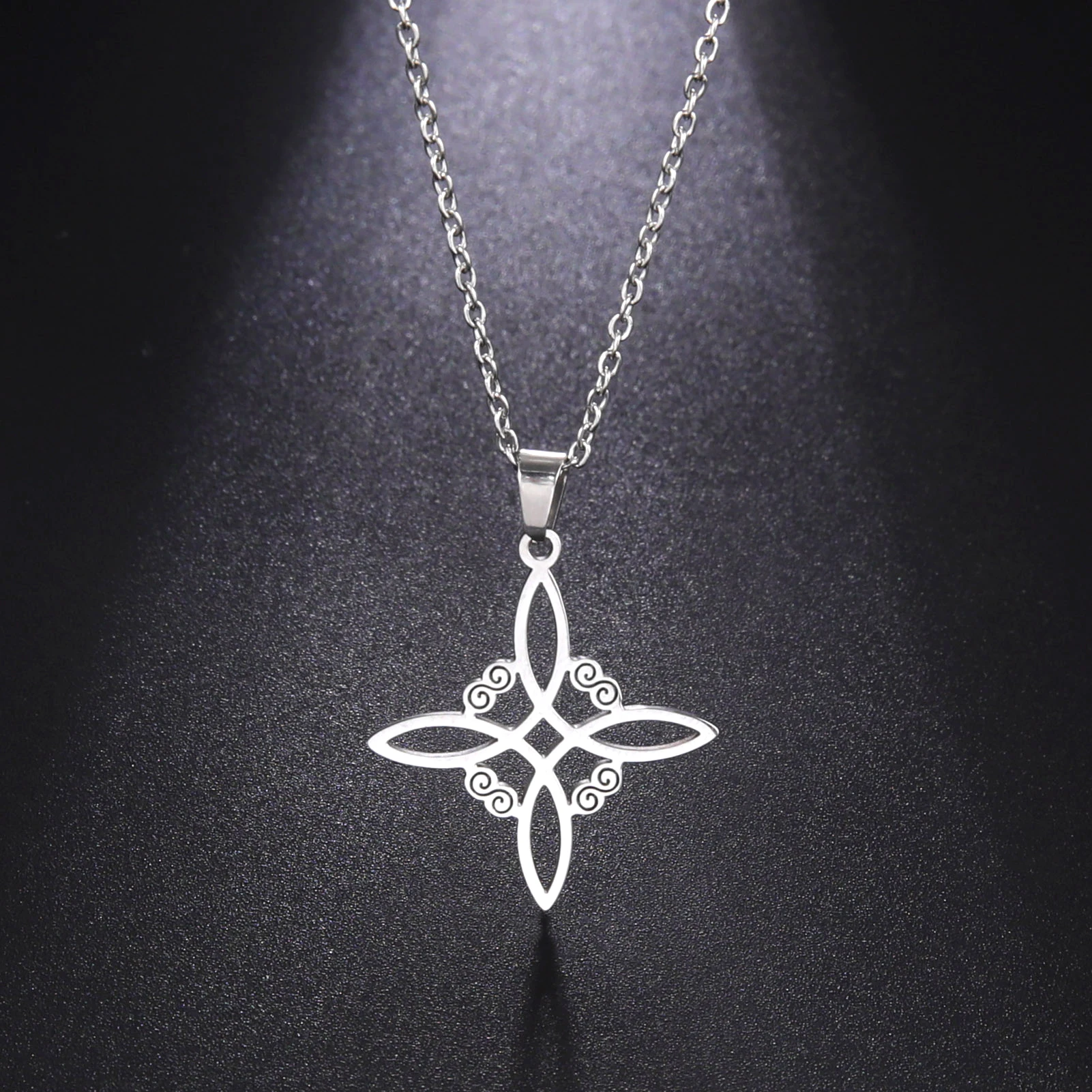 Skyrim Wicca Witchcraft Witch Knot Naszyjnik Choker ze stali nierdzewnej Naszyjniki Vintage Amulet Biżuteria nadprzyrodzona Prezent dla kobiet
