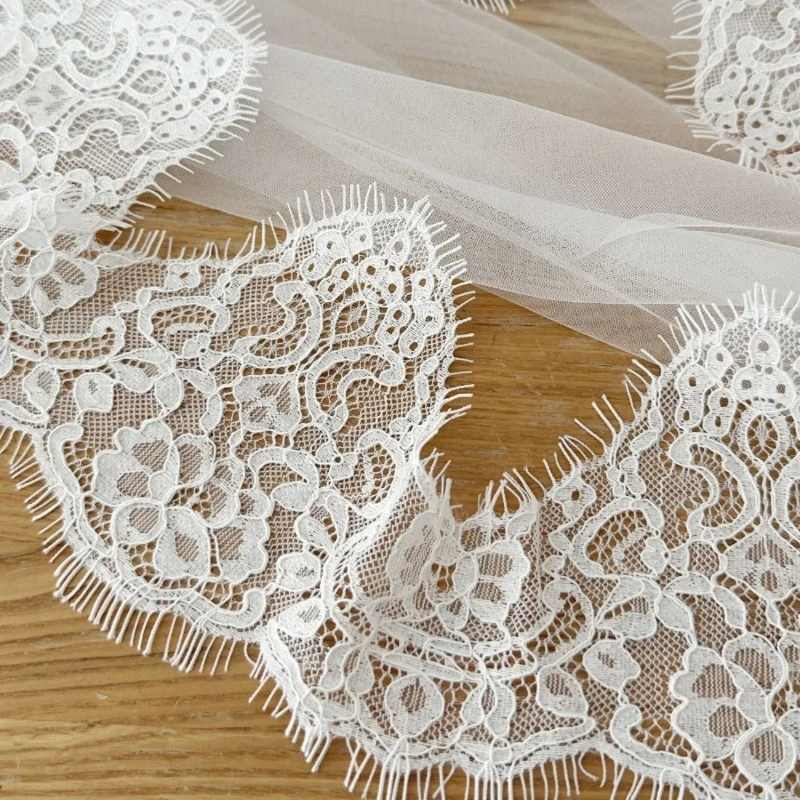 3MX13CM. Weicher Wimpern-Spitzenbesatz, Brautschleier-Kanten, DIY-Kleidung für Hochzeitskleider. Wimpern-Spitzenstoff mit Wellenkante
