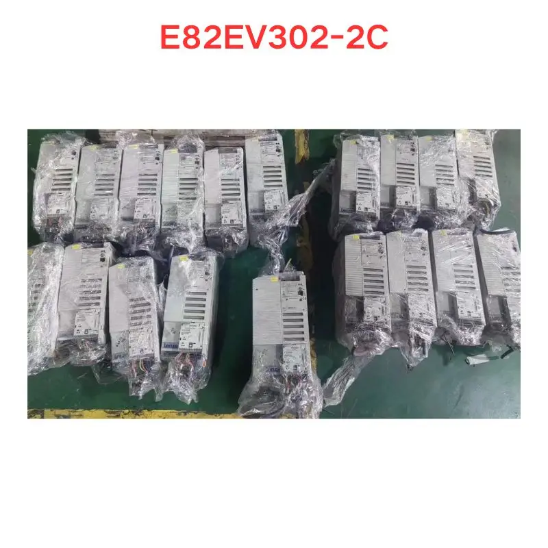 Used E82EV302-2C Frequency converters Functional test OK