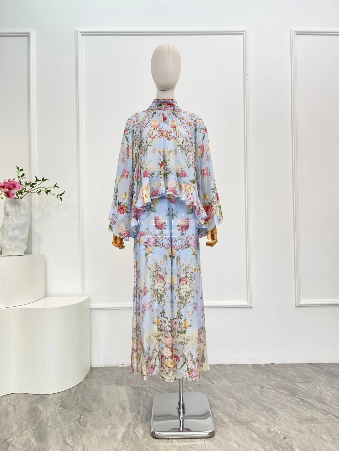 

Women's Blue Floral Print Blouse Tops and Pants Set 2025 Long Sleeve Irregular Hem Ruffles Silk Casual Wear