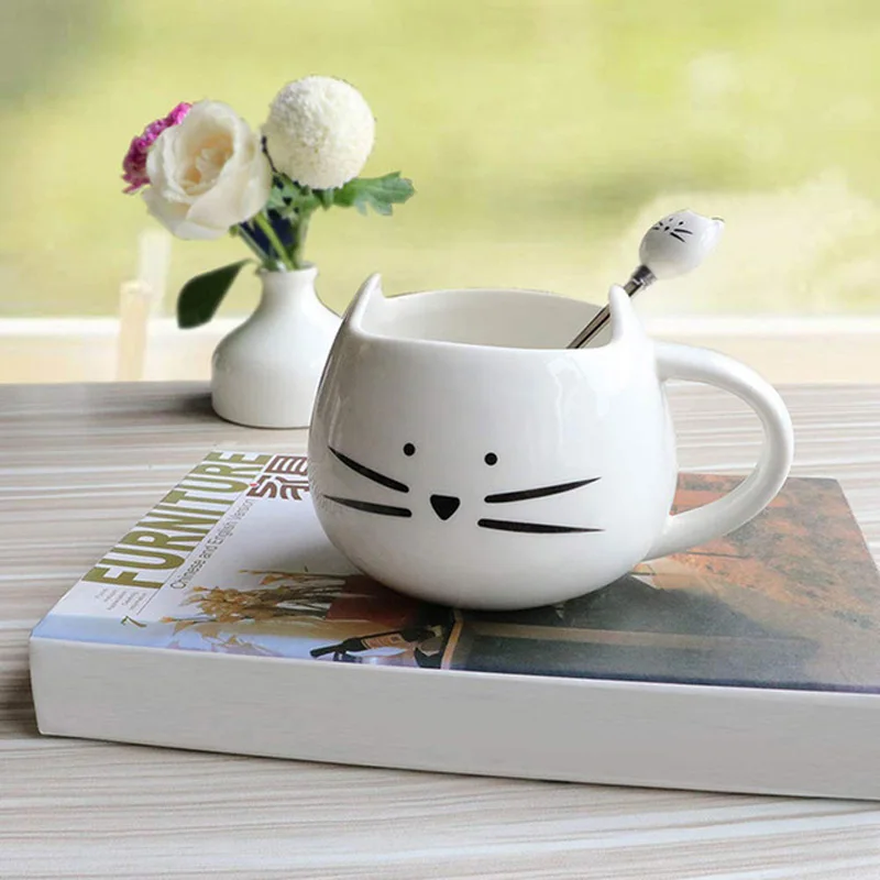 Cartoon Cat Mugs Coffee Cups with Stirring Spoon Black White Ceramic Breakfast Milk Cup Office 400ml Drinkware Nice Friend Gifts