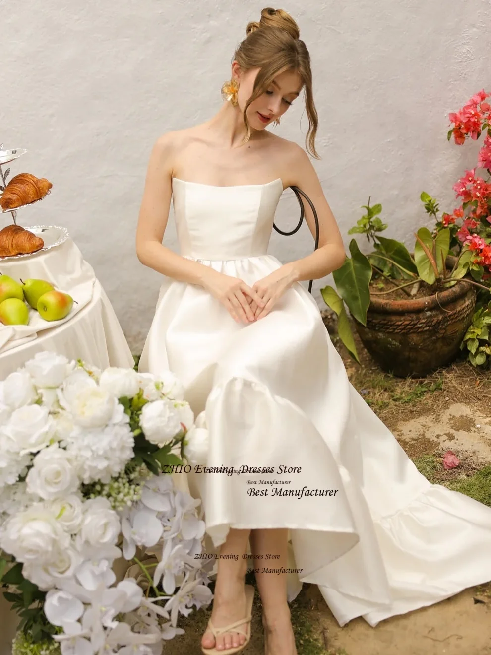 ZHIO モダンなデザインアイボリーサテンイブニングドレス高低ストラップレスロングパーティードレスノースリーブスイープトレインウエディングドレスカスタマイズ