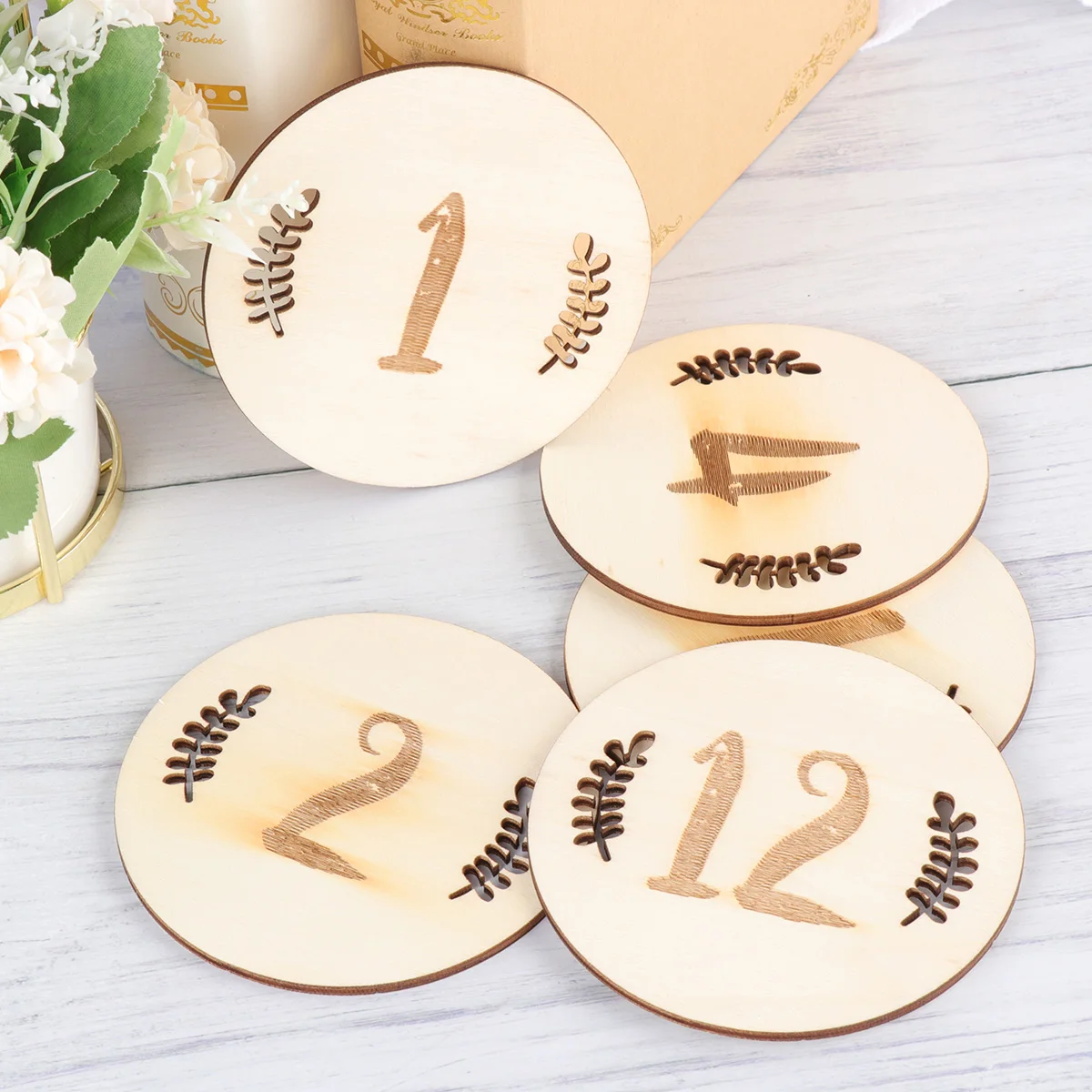 

12 Pcs Babe Monthly Record Card Mother Baby Announcement Bamboo Birth Newborn Cards