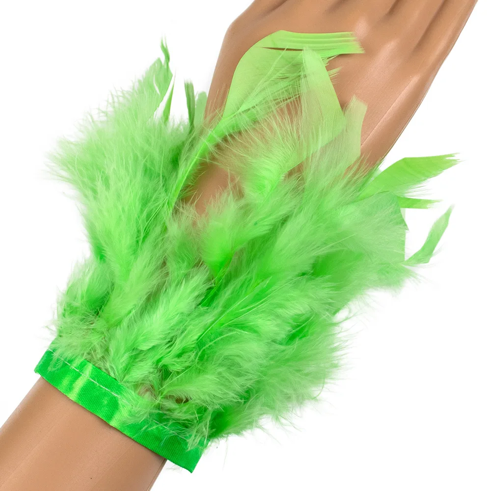 

Fruit Green Feather Cuffs Wristband with Feathers Trim Sleeves Wrist Sleeve Feathers Bracelet For Photos Bracelet feathers