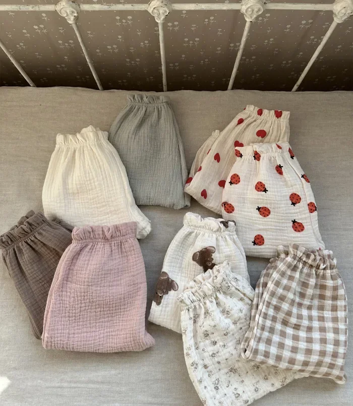 Bio-Baumwoll-Musselin-Hosen für Babys, süße Capri-Hosen mit Muster, weiche, leichte Hosen für Neugeborene und Kleinkinder, für alle Jahreszeiten. – Detail 4