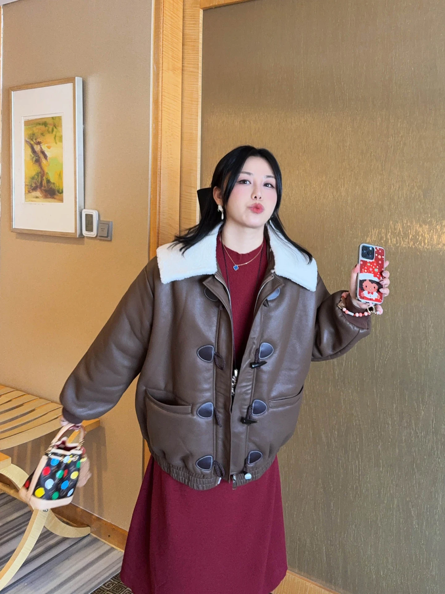 

Женское повседневное утепленное пальто VOGANA большого размера из овечьей шерсти в корейском стиле с пуговицами и длинными рукавами на молнии