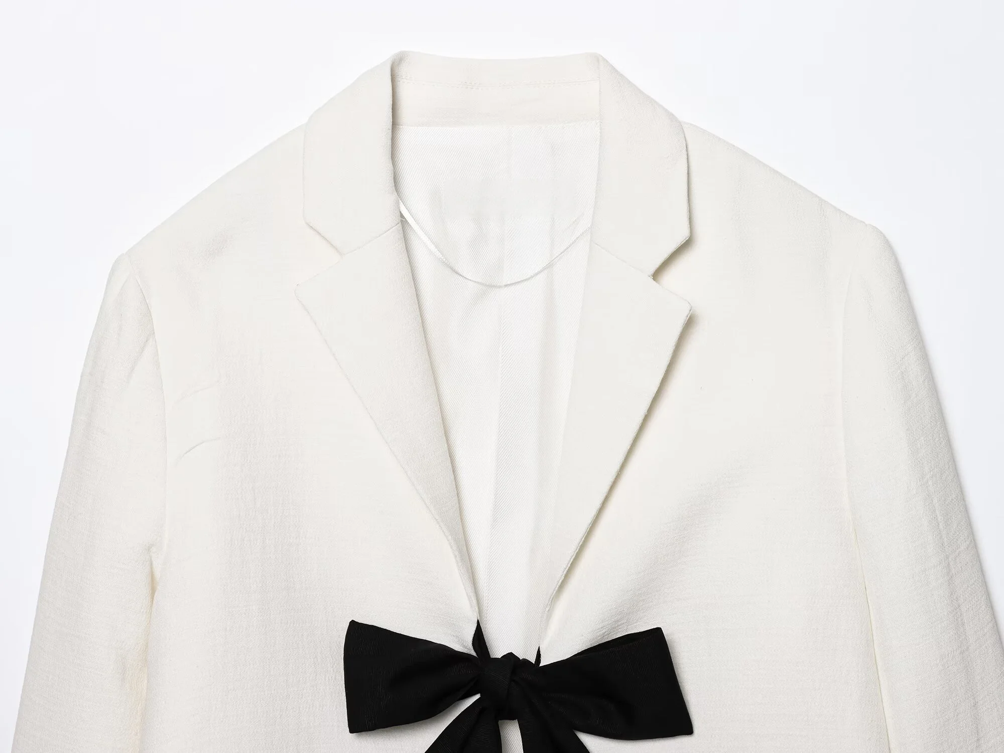 2025RARA Moda Contraste Cor Design Simples e Versátil Arco Curto Terno Jaqueta Novo Verão Roupas Femininas