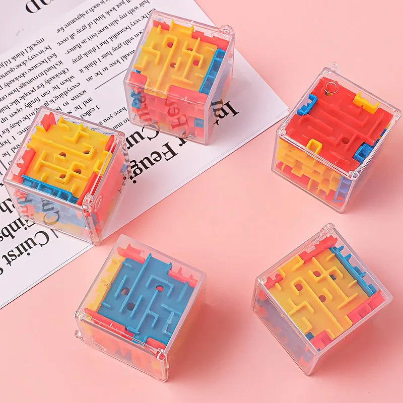 Mini Cube Maze Early Education Puzzle Maze Toys Three-dimensional Walking Bead Maze Spinning Toys for Kids Educational