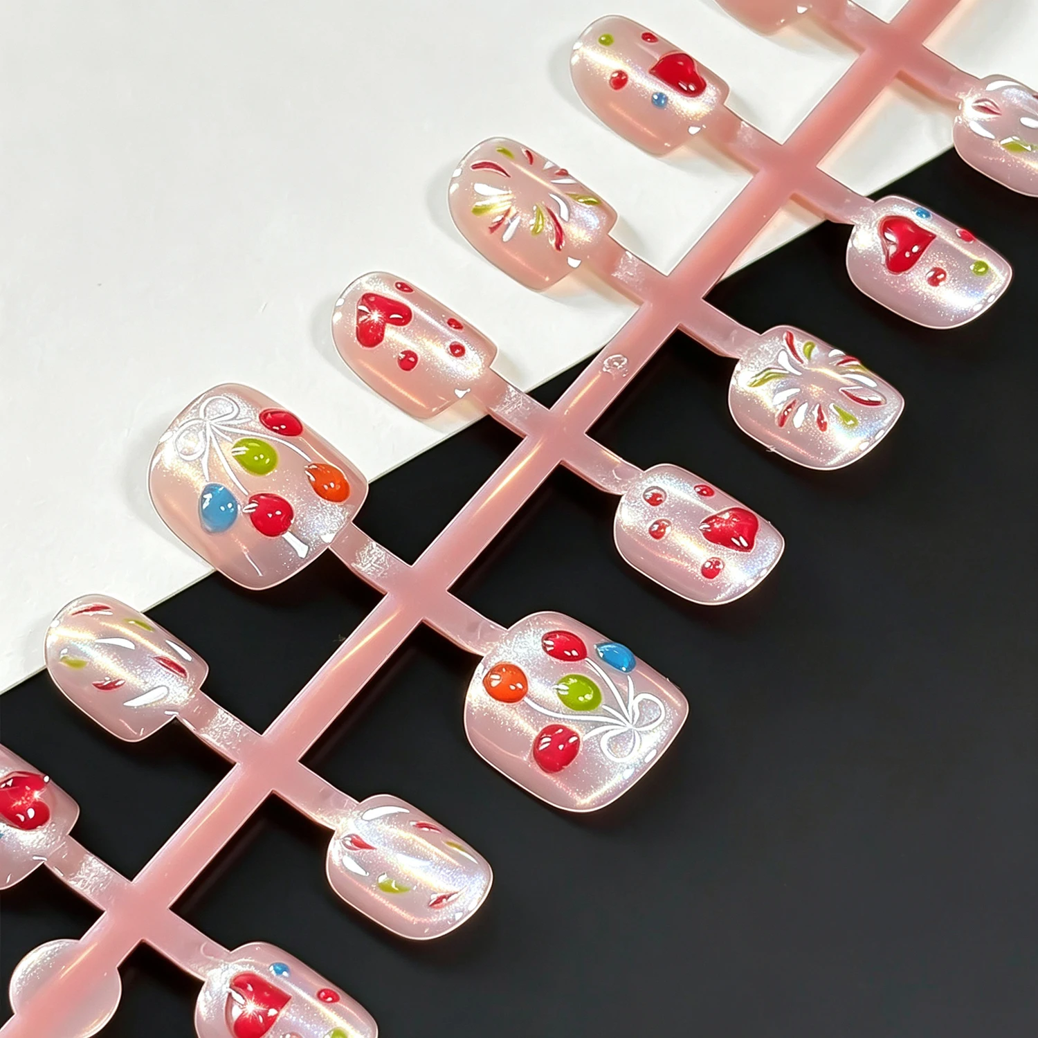 30 Stück niedliche kurze, runde Cat-Eye-Press-On-Nägel für Kinder, Kawaii-Kirsche, Zitrone, Erdbeere, künstliche Nägel, vollständige Abdeckung, künstliche Nägel für Kinder, D3^ – Detail 7