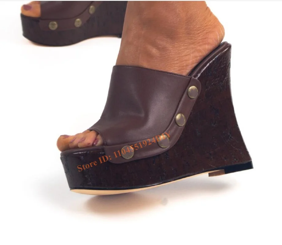 

Thick Platform Wedges Wood Heeled High Heel Grain Women's Sandals High Heels Crude Female Pumps Metal Stud Ladies Shoes