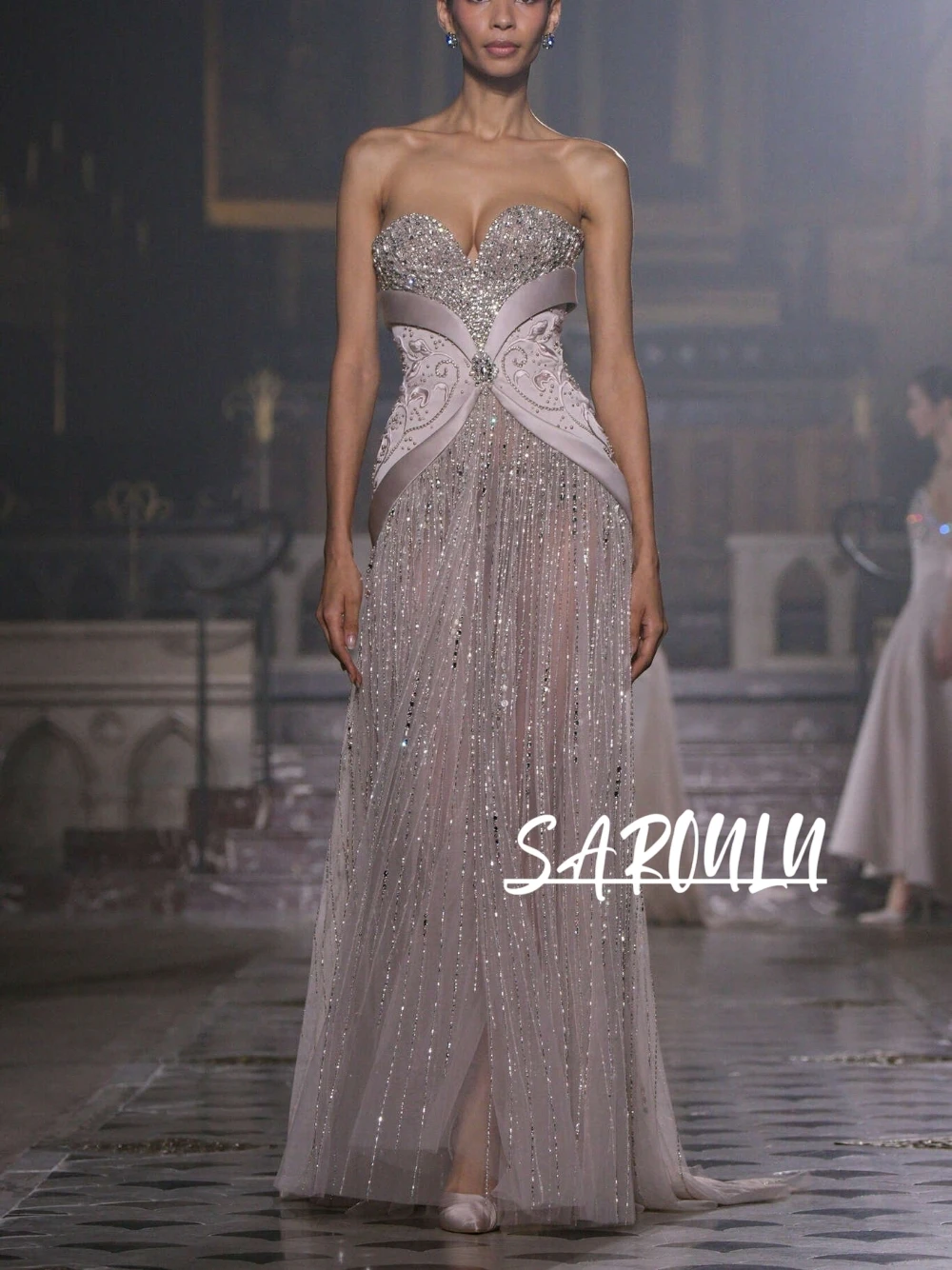 

Dazzling A Line Tulle Evening Dress Charming Sweetheart Neckline Customized Prom Gown Fitted Waist Romantic Luxury Party Wear