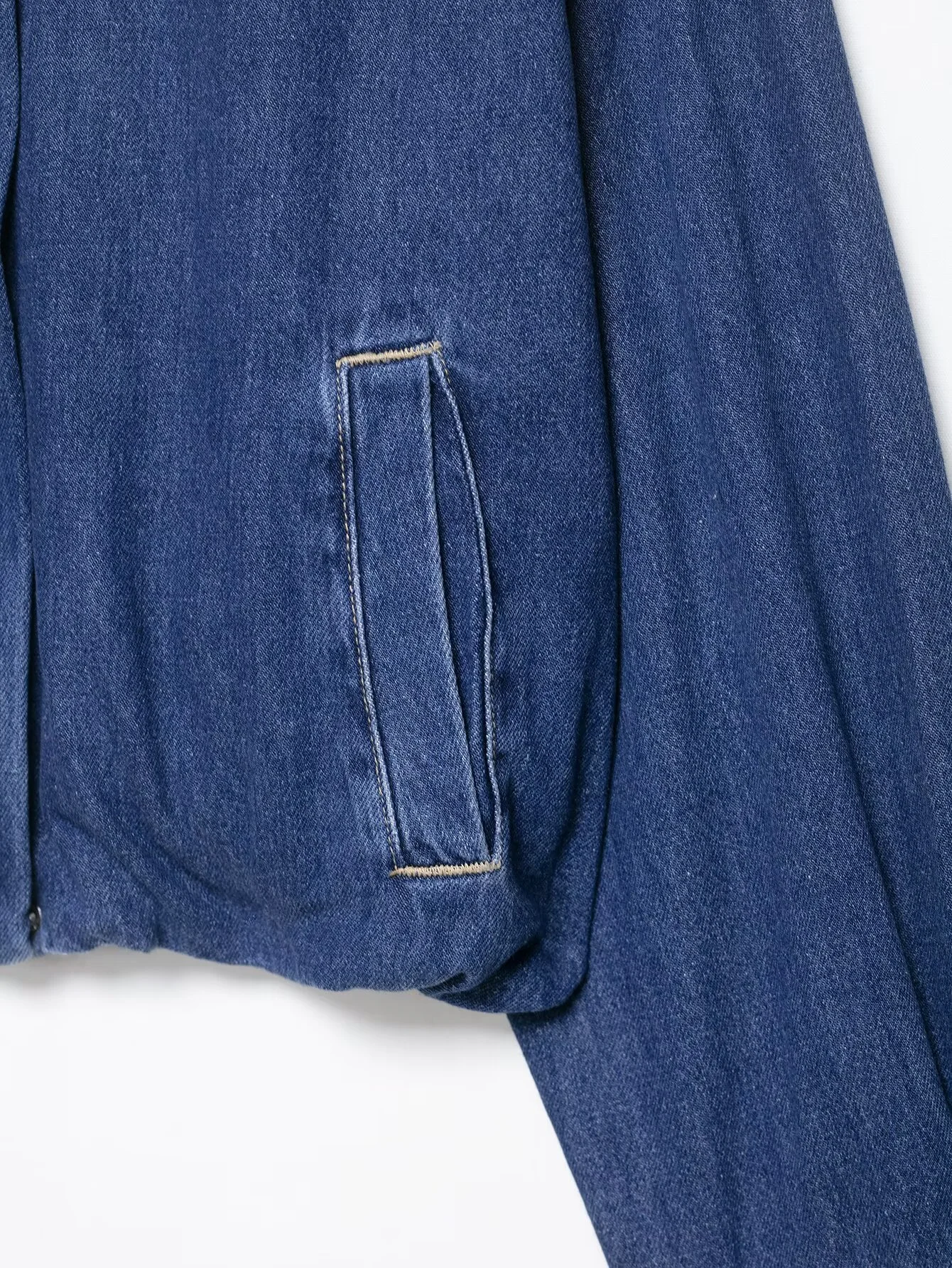 BSK&TRAF2025 ฤดูใบไม้ร่วงใหม่ผู้หญิงแฟชั่นลำลองย้อนยุคอเนกประสงค์หลวมคอปกแขนยาวแจ็คเก็ตยีนส์