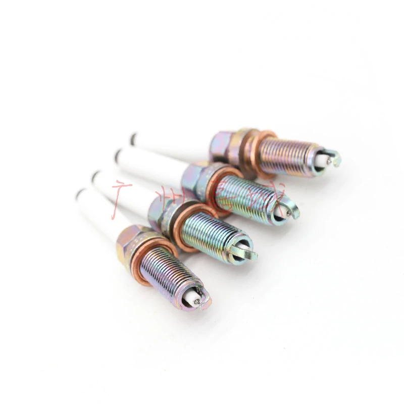 Для Mercedes Ben M272 M271 W176 W204 W212 S204 S207 W242 W205 X156 4 шт., высококачественная свеча зажигания 2701590600 A2701590600