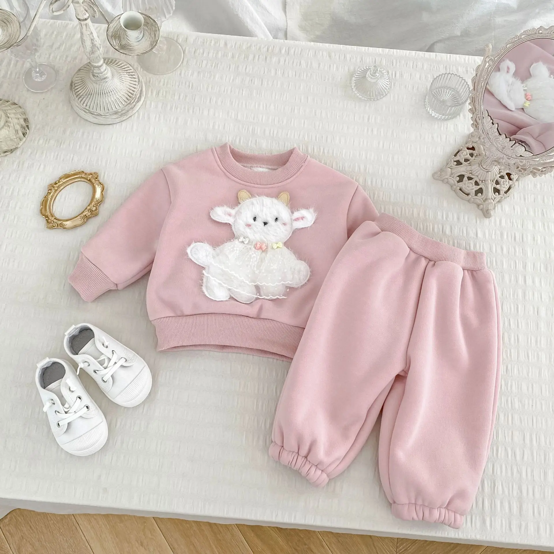 2025 Winter Girls' Plush Set Super Cute Lamb Thickened Warm Hoodie and Pants, Two Piece Outer Set for Baby Girls