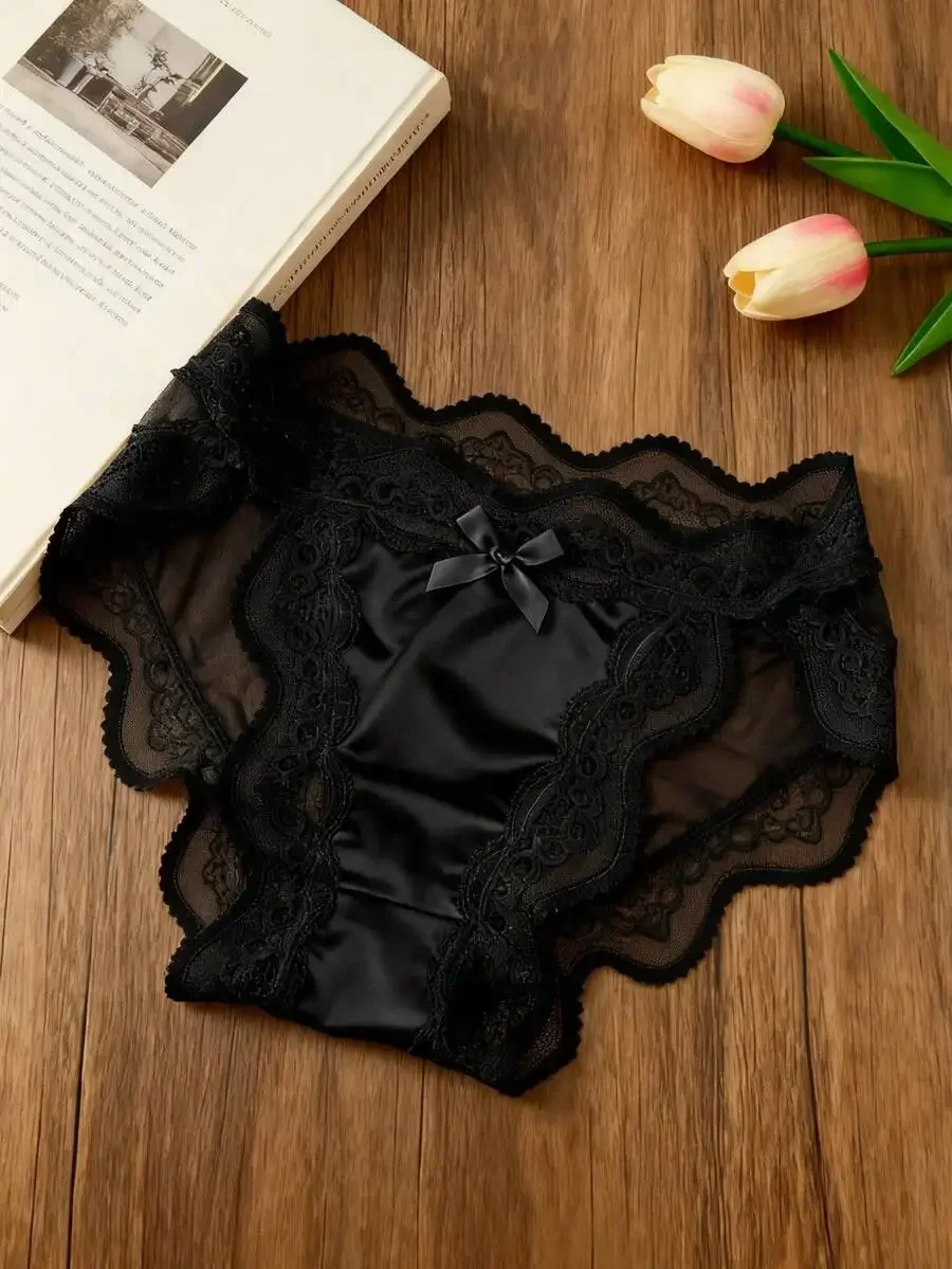 

Black Lace Low-Rise Womens Panties With Bow Decoration Comfortable Breathable Underwear