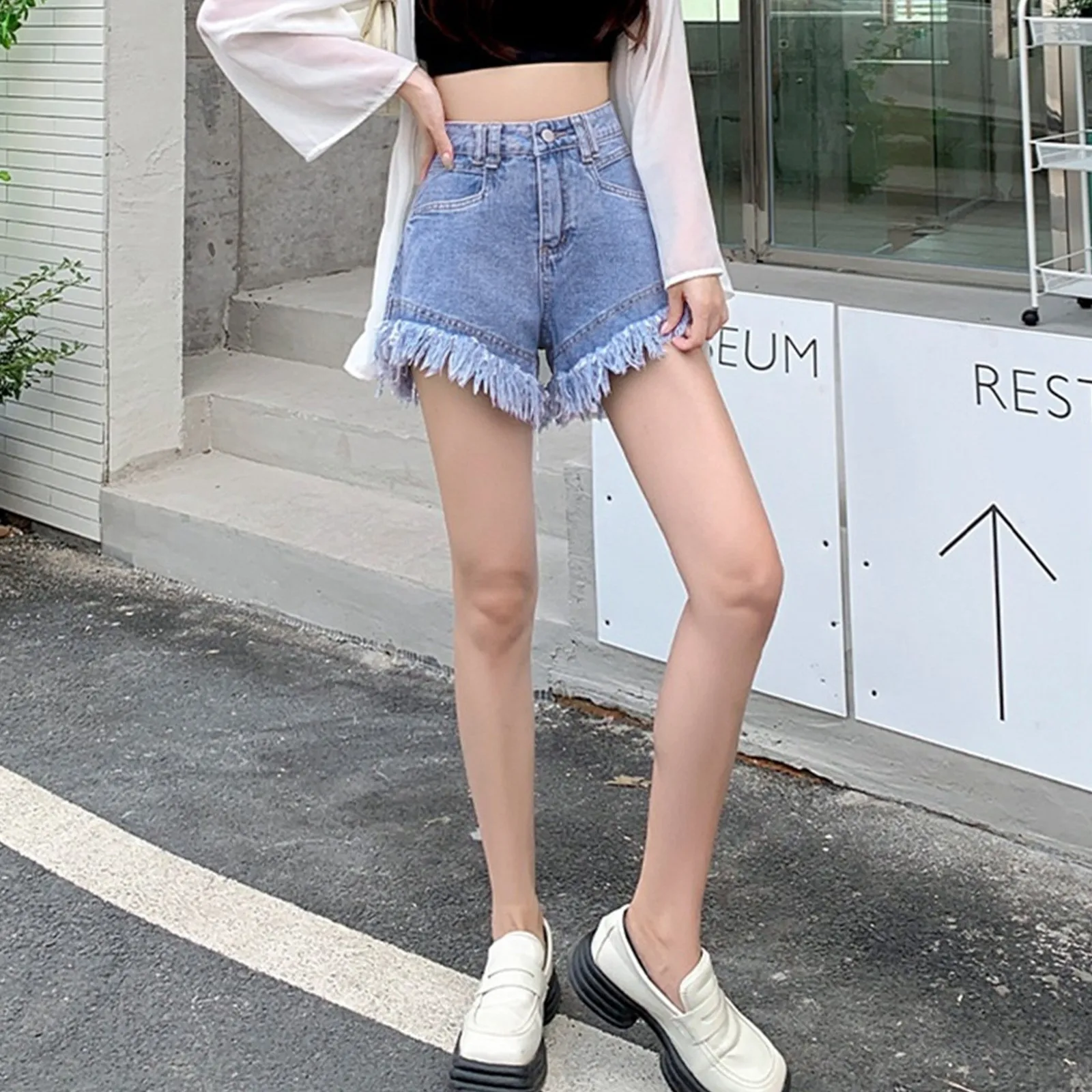 

New Tassel Sexy High Waist Denim Shorts Women Summer 2024 Street Style Y2K 90s Straight Denim Jeans Casual Korean Short Pants