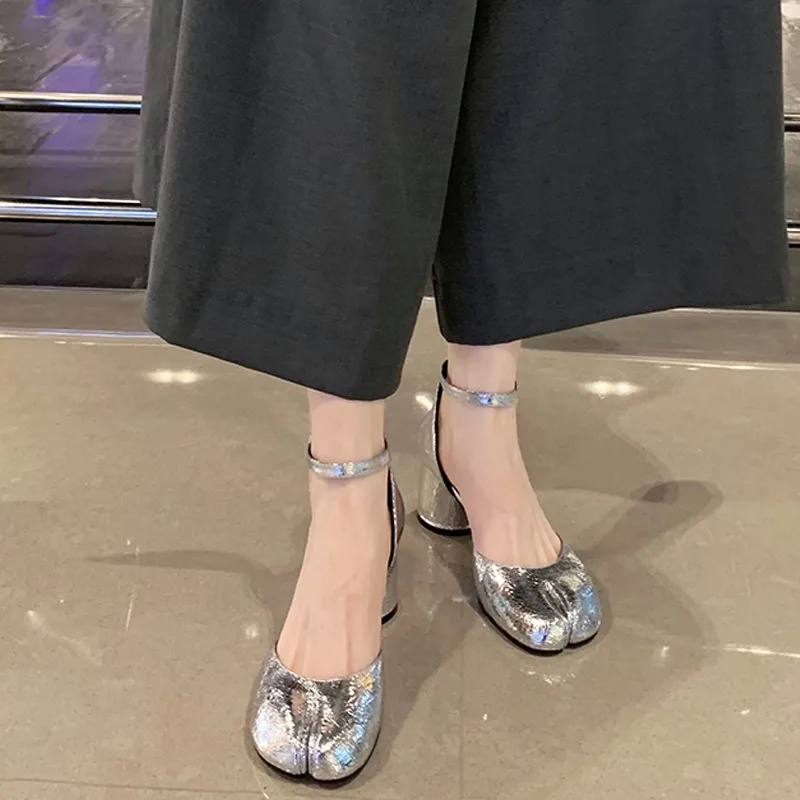 

Designer Shoes for Women Luxury Round Split Toe Shallow Thick Heel Sandals Mary Janes Shoes Women Pumps Sandals Zapatos De Mujer