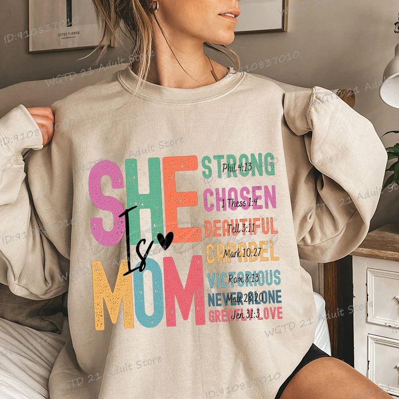 She Is Mom Print Women Pullover Fashion Blessed Mom Y2K Sudaderas Retro Mama Quotes Crewneck Streetwear Sweatshirts Gift For Mom