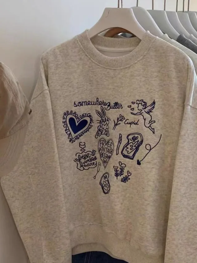 韓国スタイルの刺繍フリース裏地付き厚みのある長袖レディーススウェットシャツ冬新作ラビットハートデザイントップ 1