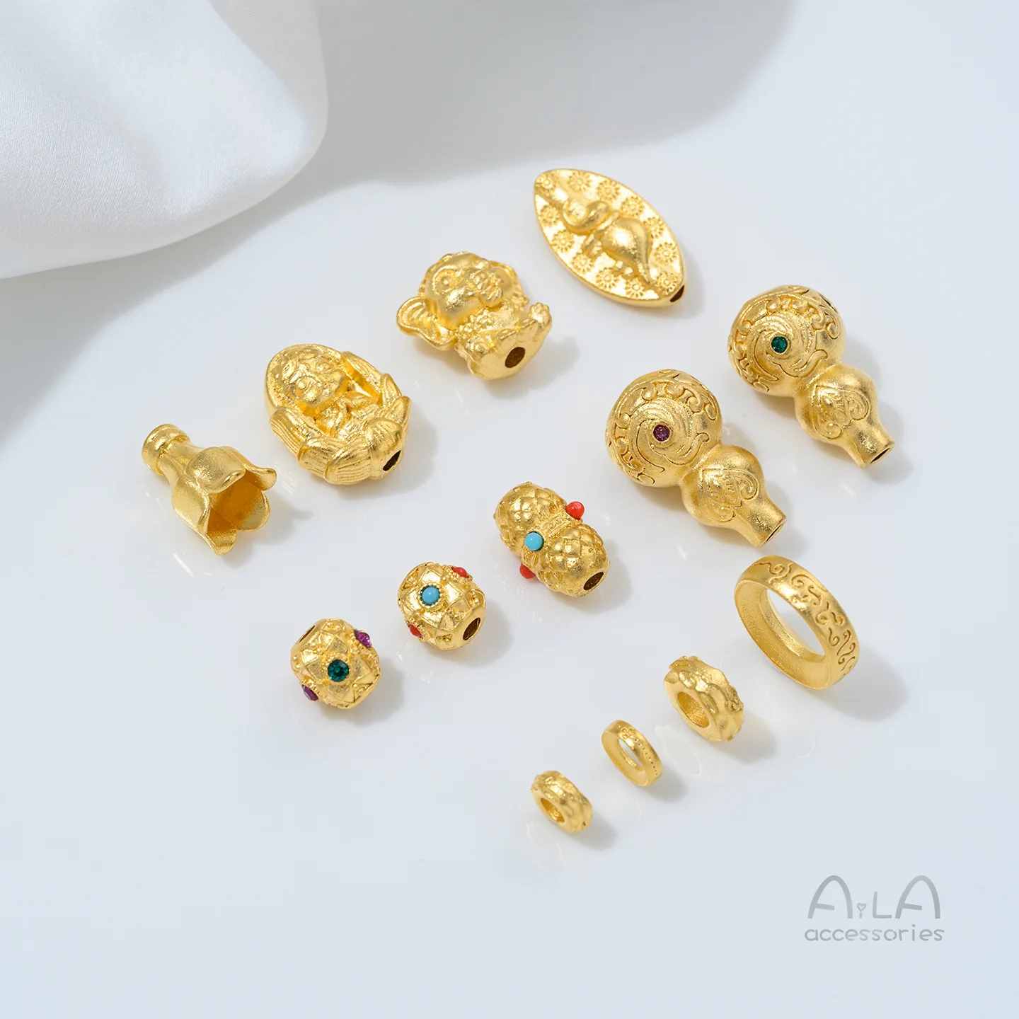 Copper-plated Gold 24K Gourd Lily Valley Flower-shaped Beaded Six-character Motto Card Ring Spacer Handmade DIY Accessories