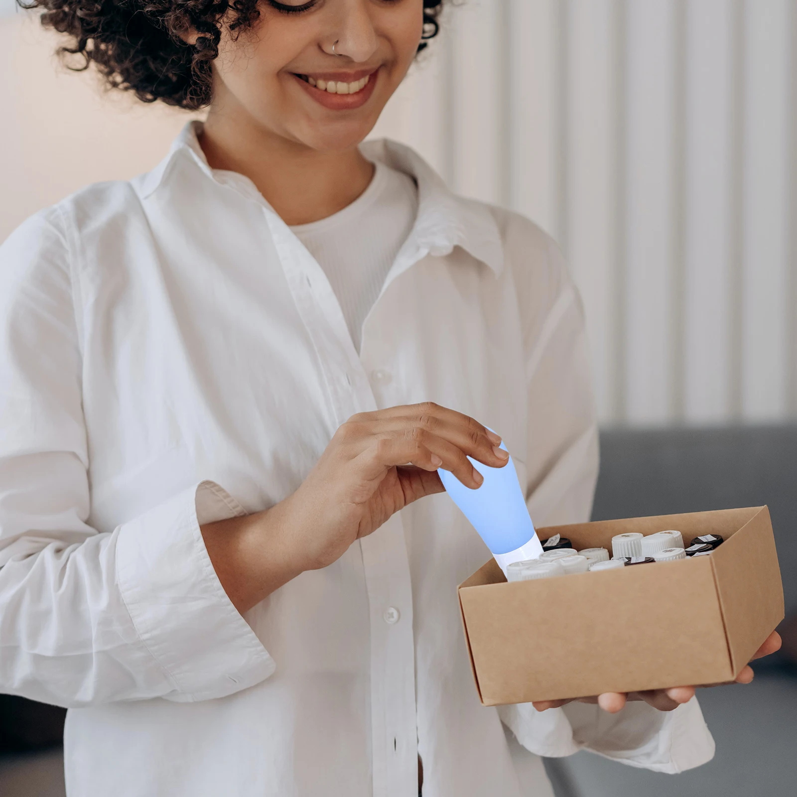 4 قطع من زجاجات السفر المصنوعة من السيليكون، حاوية شامبو متينة قابلة لإعادة الملء، تخزين محمول للسفر #6