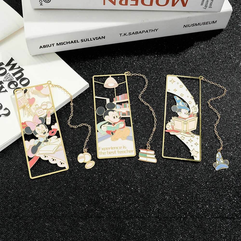 Disney Mickey and Minnie Mouse Creative Metal Bookmark for Women Men Book Lovers Gifts Fans Collection Book Marks Supplies