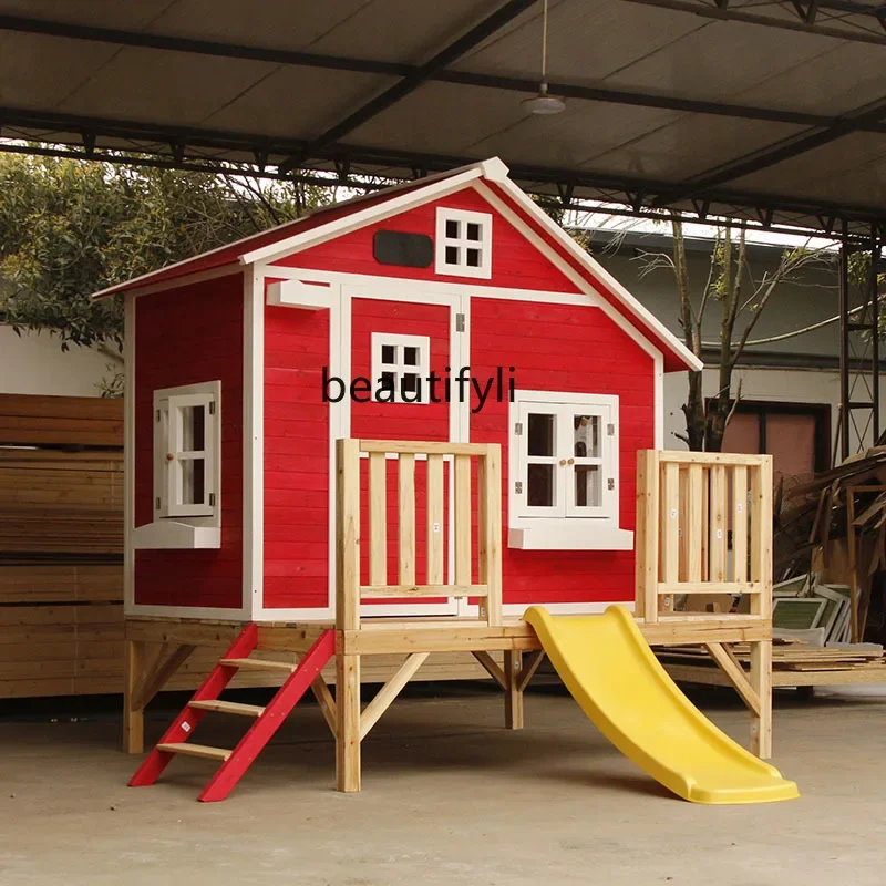 A38 Conjunto de chalete al aire libre de madera embalsamada, juegos de casa en el árbol, casa de madera móvil para escalar tobogán